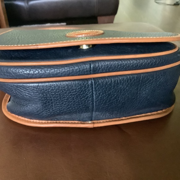 Vintage Dooney & Bourke Pebble Leather Bag Cross Body Purse All Weather Navy - Picture 8 of 12